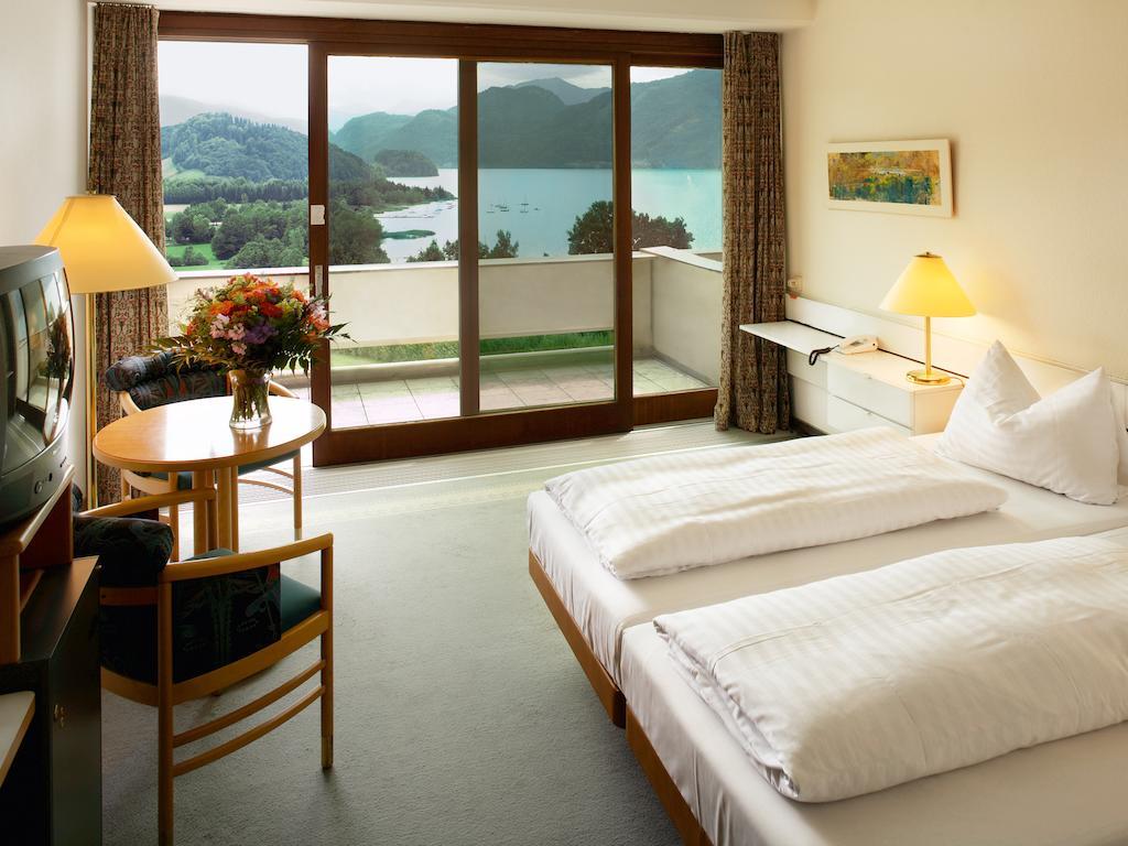 Landzeit Motor-Hotel Mondsee Ruang foto